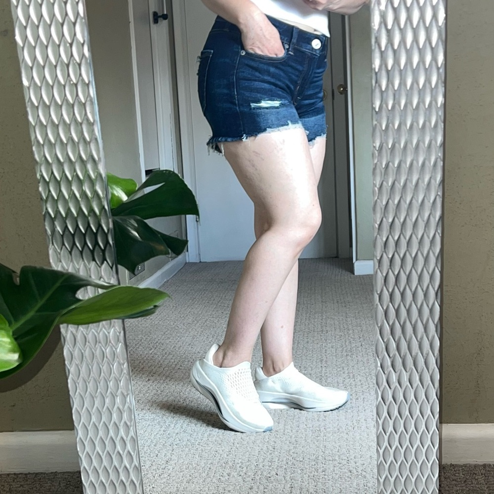 American Eagle Outfitters Woman’s Shorts  Size:2 Blue color.